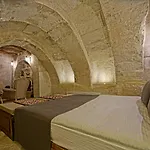 Hotel Apex Cave