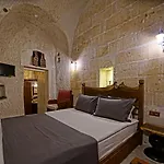 Apex Cave