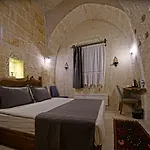 Apex Cave Hotel 4*
