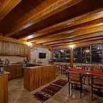 Hotel Apex Cave 4*
