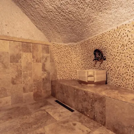Apex Cave Hotel