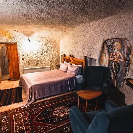 Hotel Apex Cave
