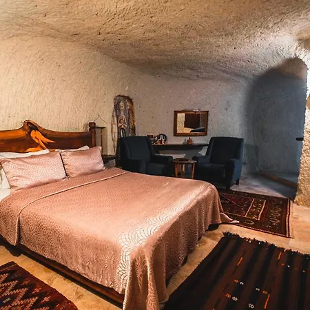 Отель Apex Cave 4*