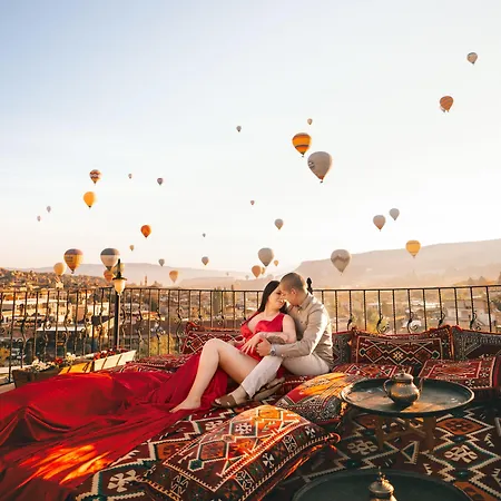 Отель Apex Cave 4*